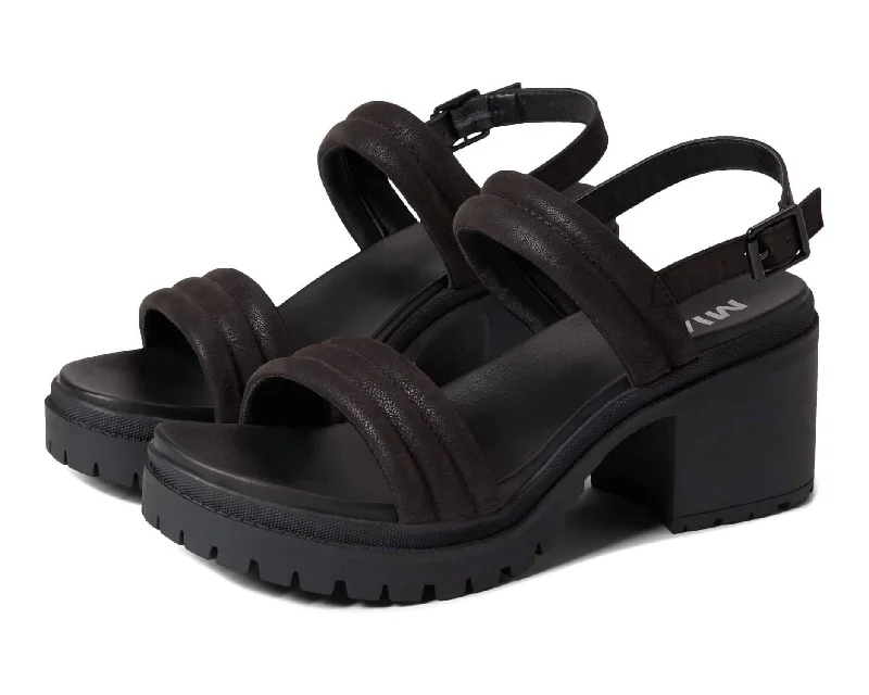 Laurena Sandals In Black