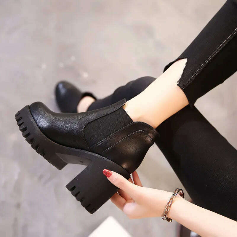 New In Women Boots Comfortable and Elegant Genuine Leather and Fur Shoes Woman Winter 2023 Chelsea Autumn Black Fashion Booties