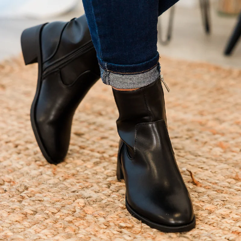 Sapphire Twilight Booties, Black