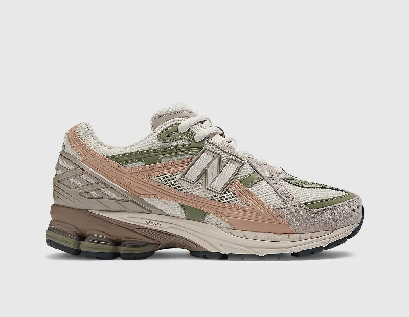 New Balance M1906NE Linen / Dark Olivine