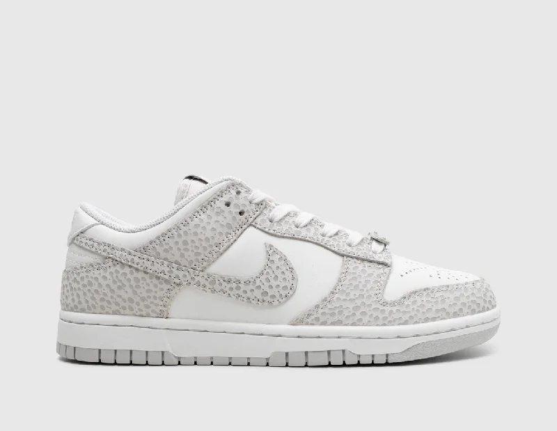 Nike Women's Dunk Low PRM Phantom / Photon Dust - Light Smoke Grey