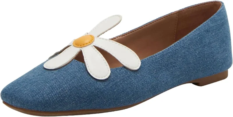 Women's Evie Daisy Flat In Denim