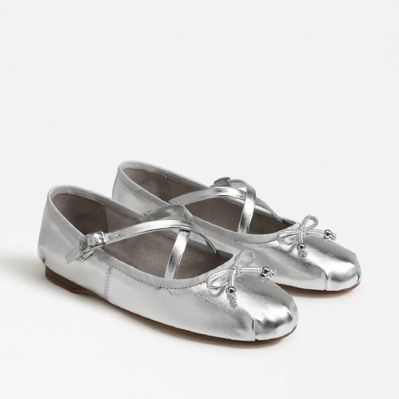 Women's Zuri Flats In Silver